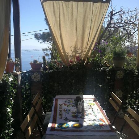 Casa Donna Fiorella Tipica Siciliana Taormina Eksteriør billede